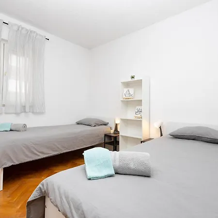 Apartament Awesome In With Wifi *