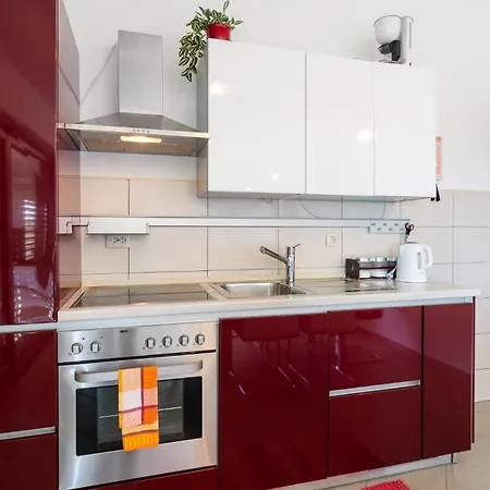 Apartment Awesome In With Wifi